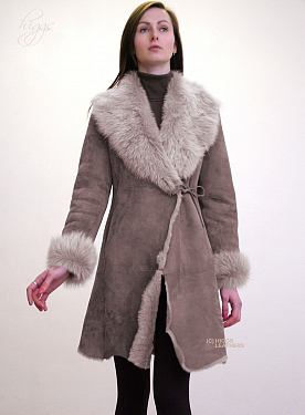 Ladies Sheepskin and Shearling Coats | Higgs Leathers Essex